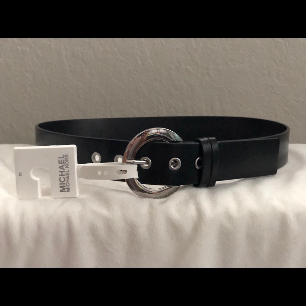 NEW Michael Kors Black Leather Belt - Medium